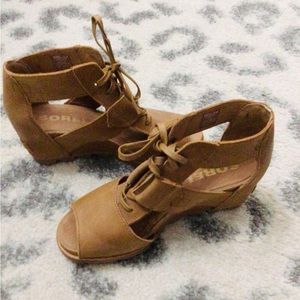 Sorel Joanie II Ankle Lace Wedge  Sandal-Brand New Size 9.  $120